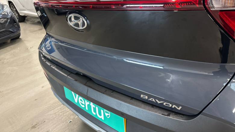 Hyundai BAYON 1.0 TGDi 48V MHEV SE Connect 5dr DCT Petrol Hatchback